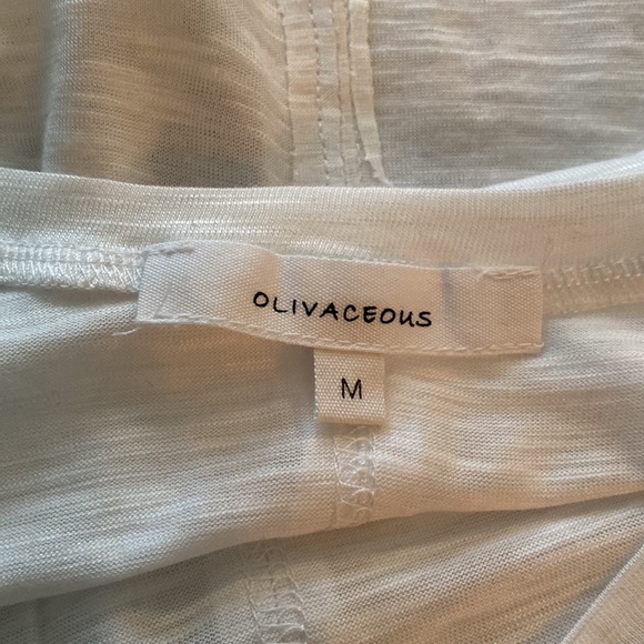 Oversized Soft OLIVIACEOUS tank - Picture 6 of 9